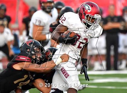 Thumbnail 3 in St. Joseph's Prep vs. Oaks Christian (Honor Bowl Series) photogallery.