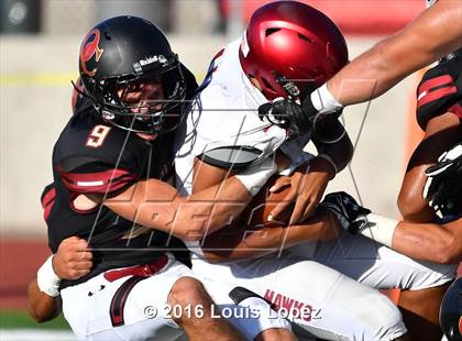Thumbnail 2 in St. Joseph's Prep vs. Oaks Christian (Honor Bowl Series) photogallery.
