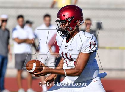 Thumbnail 2 in St. Joseph's Prep vs. Oaks Christian (Honor Bowl Series) photogallery.