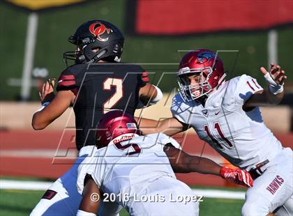 Thumbnail 3 in St. Joseph's Prep vs. Oaks Christian (Honor Bowl Series) photogallery.