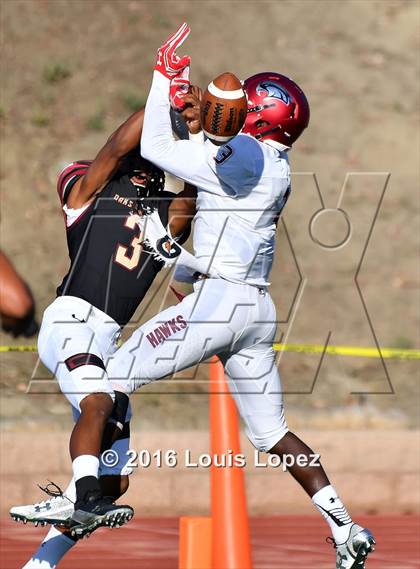 Thumbnail 1 in St. Joseph's Prep vs. Oaks Christian (Honor Bowl Series) photogallery.