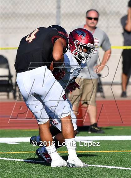 Thumbnail 3 in St. Joseph's Prep vs. Oaks Christian (Honor Bowl Series) photogallery.