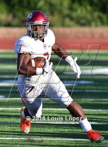 Thumbnail 1 in St. Joseph's Prep vs. Oaks Christian (Honor Bowl Series) photogallery.