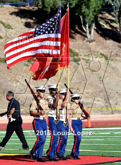 Thumbnail 2 in St. Joseph's Prep vs. Oaks Christian (Honor Bowl Series) photogallery.