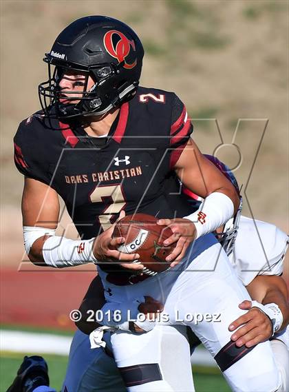 Thumbnail 3 in St. Joseph's Prep vs. Oaks Christian (Honor Bowl Series) photogallery.
