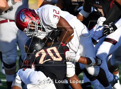 Thumbnail 2 in St. Joseph's Prep vs. Oaks Christian (Honor Bowl Series) photogallery.