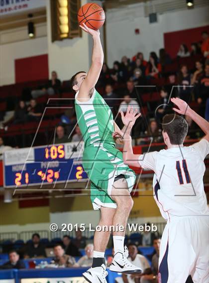 Thumbnail 3 in Irvington vs Briarcliff (Section 1 Class B Semifinal) photogallery.