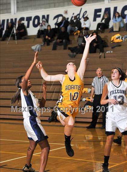 Thumbnail 1 in Adams @ Farmington photogallery.