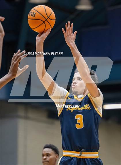 Thumbnail 2 in Fayetteville Academy vs. South View (Hoops and Dreams Showcase) photogallery.