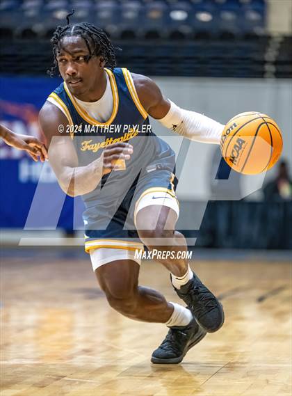Thumbnail 1 in Fayetteville Academy vs. South View (Hoops and Dreams Showcase) photogallery.
