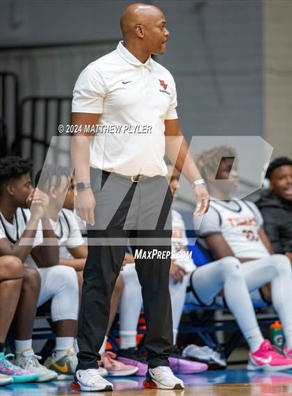 Thumbnail 3 in Fayetteville Academy vs. South View (Hoops and Dreams Showcase) photogallery.