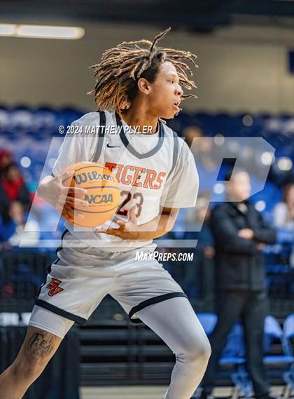 Thumbnail 2 in Fayetteville Academy vs. South View (Hoops and Dreams Showcase) photogallery.