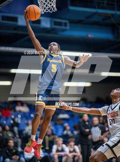 Thumbnail 3 in Fayetteville Academy vs. South View (Hoops and Dreams Showcase) photogallery.