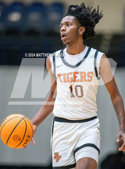 Thumbnail 3 in Fayetteville Academy vs. South View (Hoops and Dreams Showcase) photogallery.