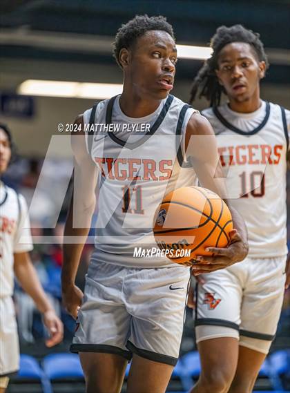 Thumbnail 2 in Fayetteville Academy vs. South View (Hoops and Dreams Showcase) photogallery.
