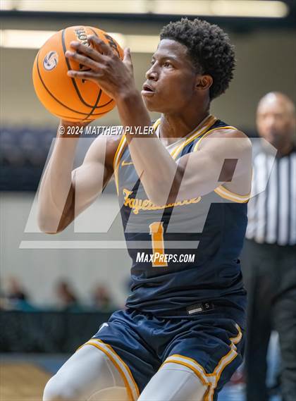 Thumbnail 1 in Fayetteville Academy vs. South View (Hoops and Dreams Showcase) photogallery.