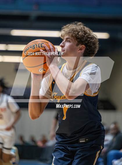Thumbnail 3 in Fayetteville Academy vs. South View (Hoops and Dreams Showcase) photogallery.
