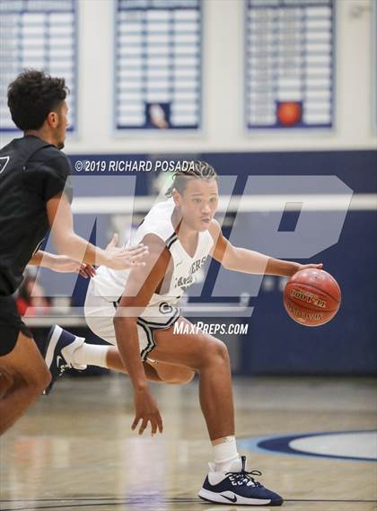 Thumbnail 3 in Selma @ Central Valley Christian photogallery.