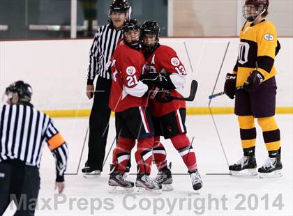 Thumbnail 2 in Chaminade vs DeSmet Jesuit (Challenge Cup Playoffs Round 1) photogallery.