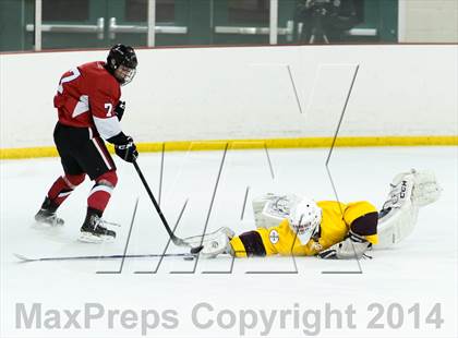 Thumbnail 2 in Chaminade vs DeSmet Jesuit (Challenge Cup Playoffs Round 1) photogallery.