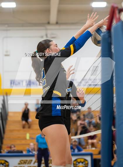 Thumbnail 1 in Escondido Charter @ San Pasqual photogallery.