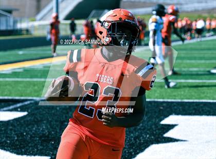 Thumbnail 3 in Montgomery Central vs South View (Scrimmage)  photogallery.