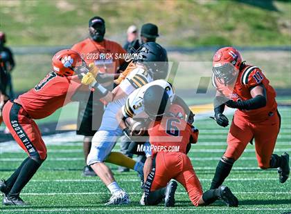 Thumbnail 1 in Montgomery Central vs South View (Scrimmage)  photogallery.