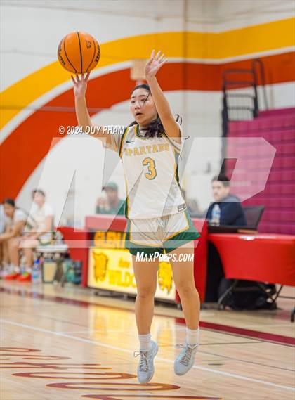 Thumbnail 3 in Schurr vs. South Hills photogallery.