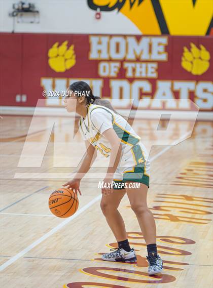 Thumbnail 2 in Schurr vs. South Hills photogallery.