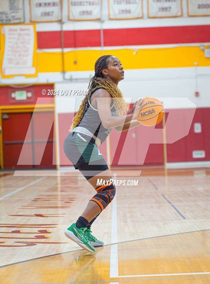 Thumbnail 2 in Schurr vs. South Hills photogallery.