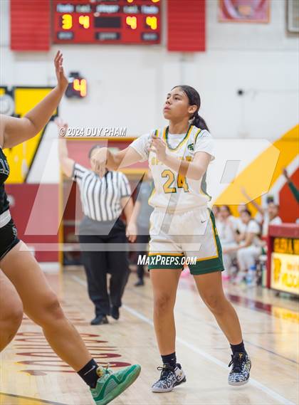 Thumbnail 3 in Schurr vs. South Hills photogallery.