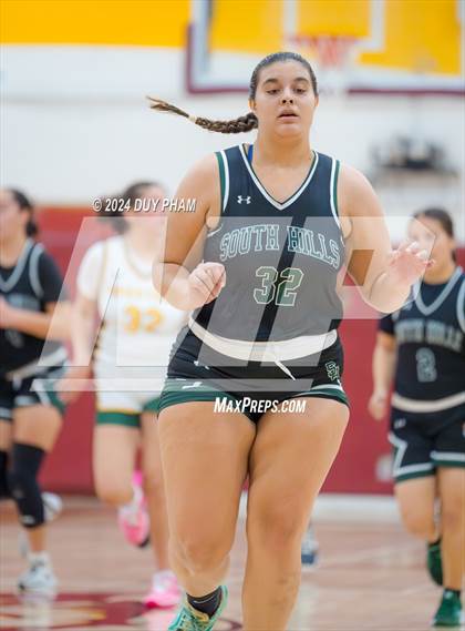 Thumbnail 1 in Schurr vs. South Hills photogallery.