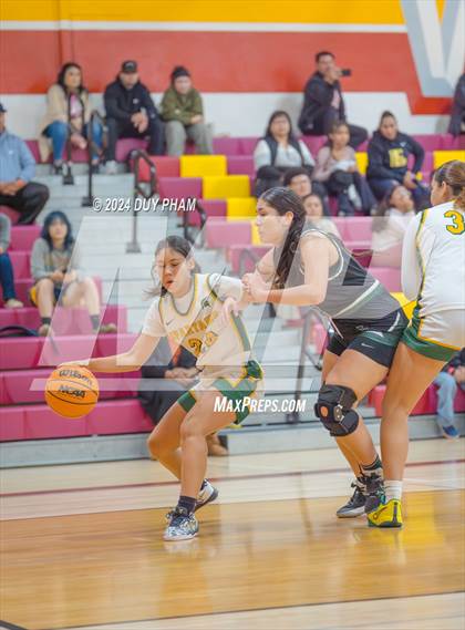 Thumbnail 2 in Schurr vs. South Hills photogallery.