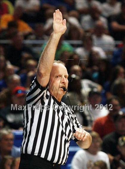 Thumbnail 2 in Constitution vs. Lincoln Park Performing Arts (PIAA A Final) photogallery.