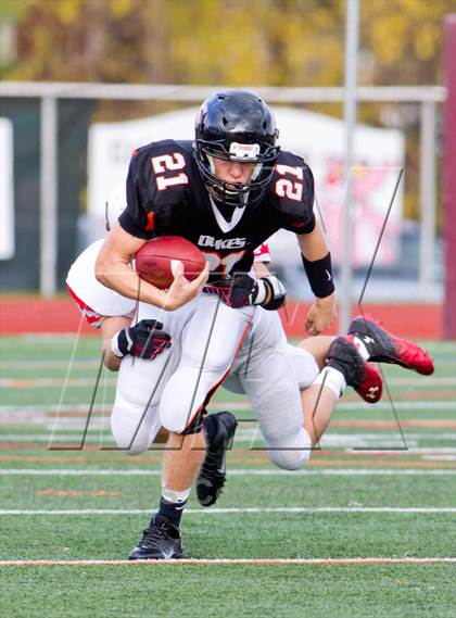 Thumbnail 1 in Marlboro Central vs. Red Hook (Section 9 Class B Semifinal) photogallery.