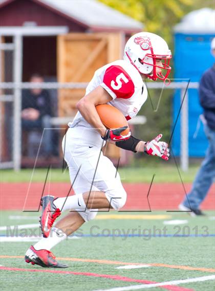 Thumbnail 1 in Marlboro Central vs. Red Hook (Section 9 Class B Semifinal) photogallery.