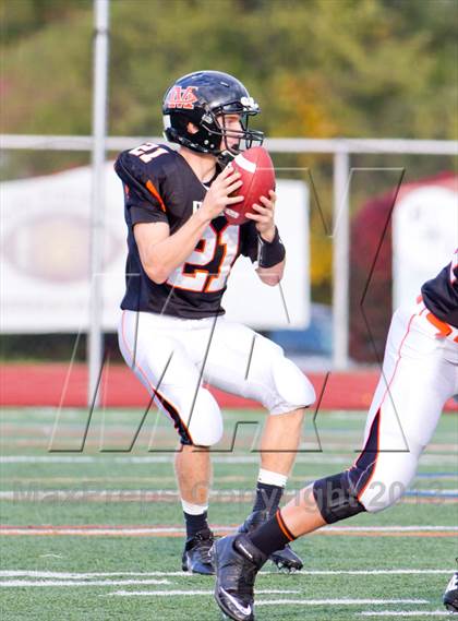 Thumbnail 2 in Marlboro Central vs. Red Hook (Section 9 Class B Semifinal) photogallery.