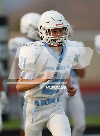 Thumbnail 2 in Mica Mountain Freshman Black and Blue Scrimmage photogallery.