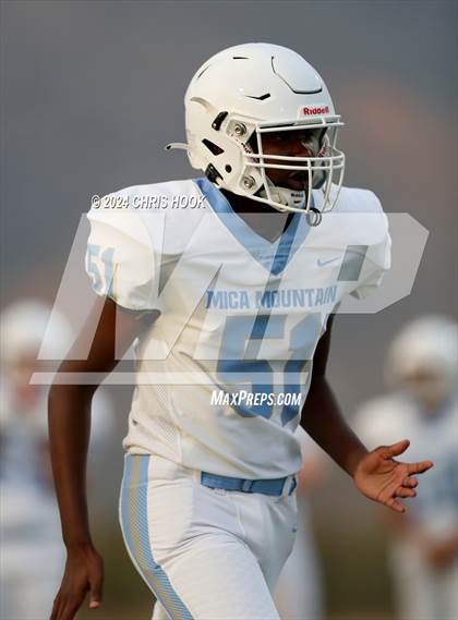 Thumbnail 2 in Mica Mountain Freshman Black and Blue Scrimmage photogallery.