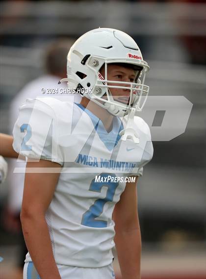 Thumbnail 2 in Mica Mountain Freshman Black and Blue Scrimmage photogallery.