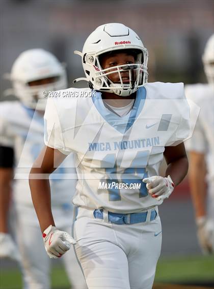 Thumbnail 3 in Mica Mountain Freshman Black and Blue Scrimmage photogallery.