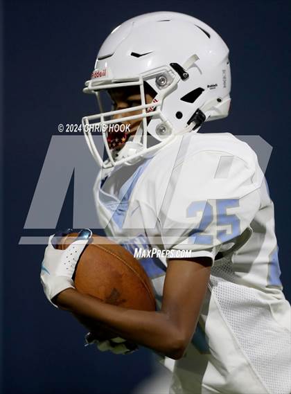 Thumbnail 3 in Mica Mountain Freshman Black and Blue Scrimmage photogallery.