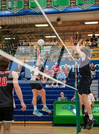 Thumbnail 3 in Douglas County vs Castle View (CHSAA Round 1) photogallery.