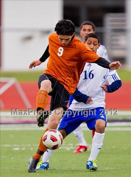 Thumbnail 3 in Alvin vs Dickinson (Friendswood Invitational) photogallery.