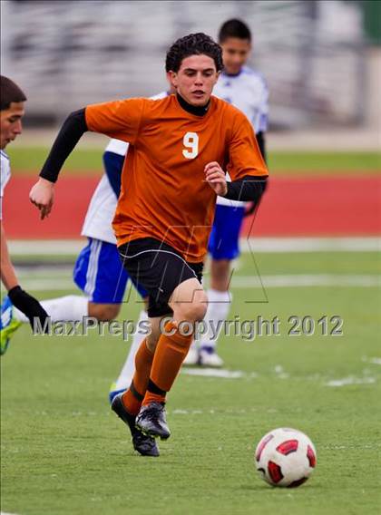 Thumbnail 2 in Alvin vs Dickinson (Friendswood Invitational) photogallery.