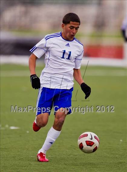Thumbnail 3 in Alvin vs Dickinson (Friendswood Invitational) photogallery.