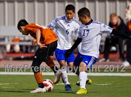 Thumbnail 3 in Alvin vs Dickinson (Friendswood Invitational) photogallery.