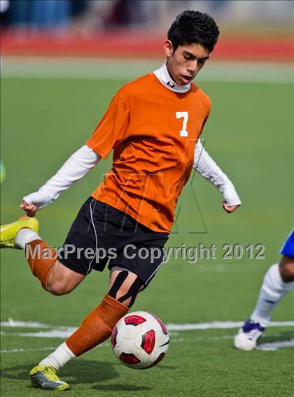 Thumbnail 2 in Alvin vs Dickinson (Friendswood Invitational) photogallery.
