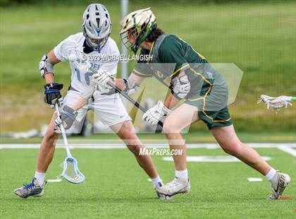 Thumbnail 1 in Red Bank Catholic @ Holmdel photogallery.