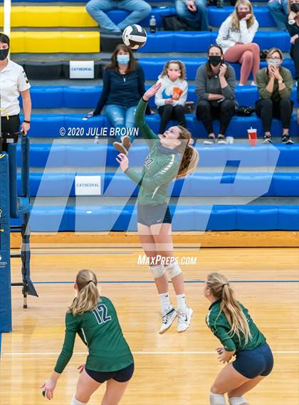 Thumbnail 2 in Cathedral vs Yorktown (IHSAA 4A Regional Semifinal) photogallery.